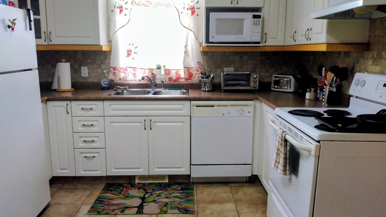 Photo of Kitchen in Dawson Creek