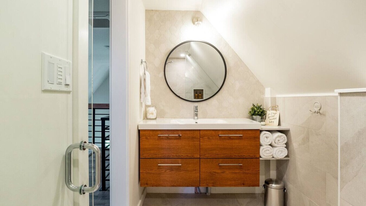 Photo of Bathroom in Lincoln