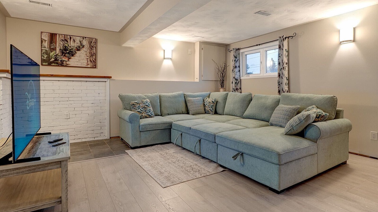 Photo of Livingroom in Sudbury