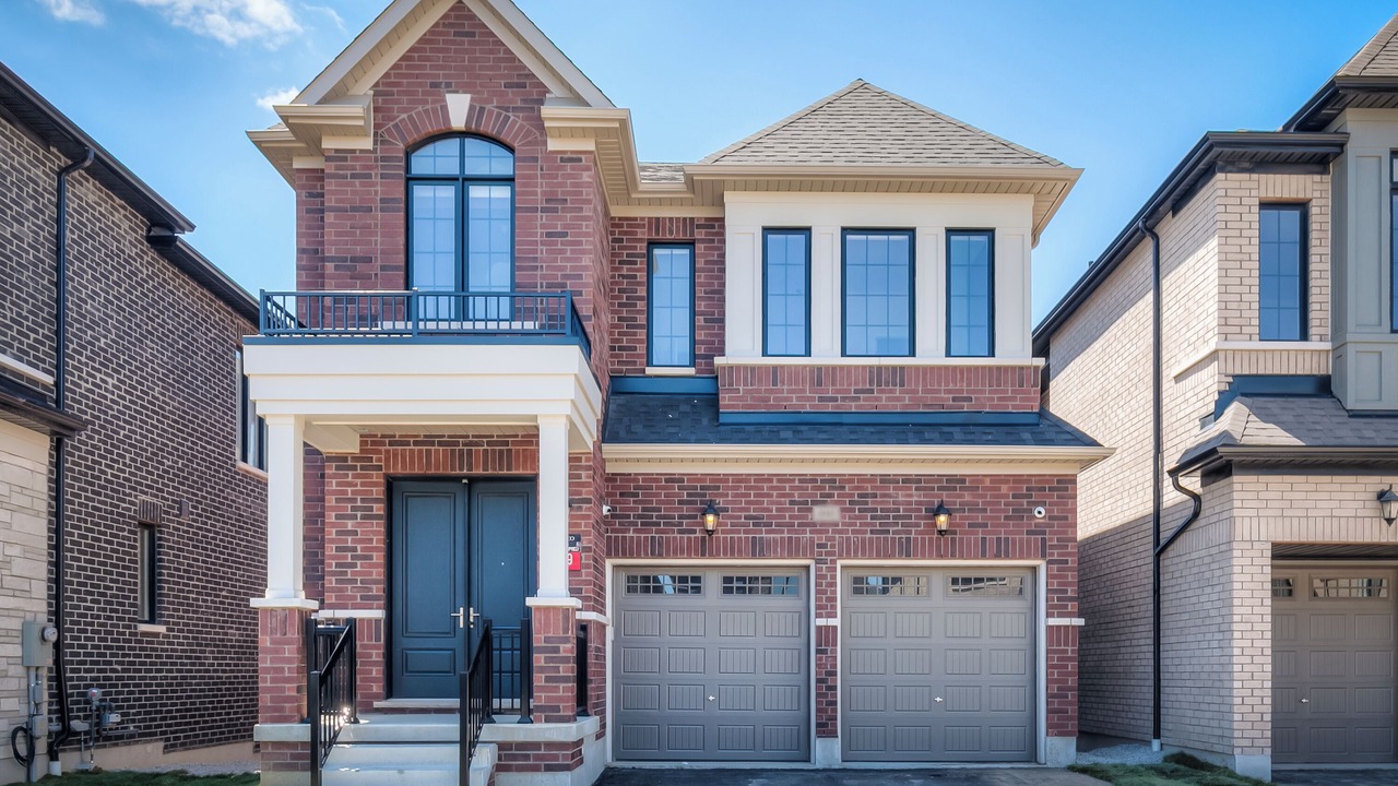 Photo of Outdoor in Pickering