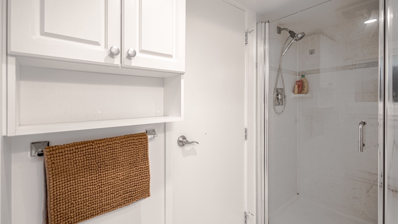 Photo of Bathroom in West Point Grey