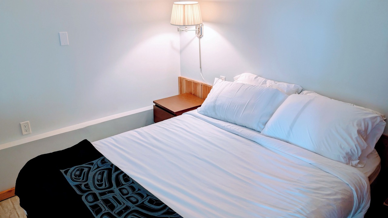 Photo of Bedroom in Alert Bay