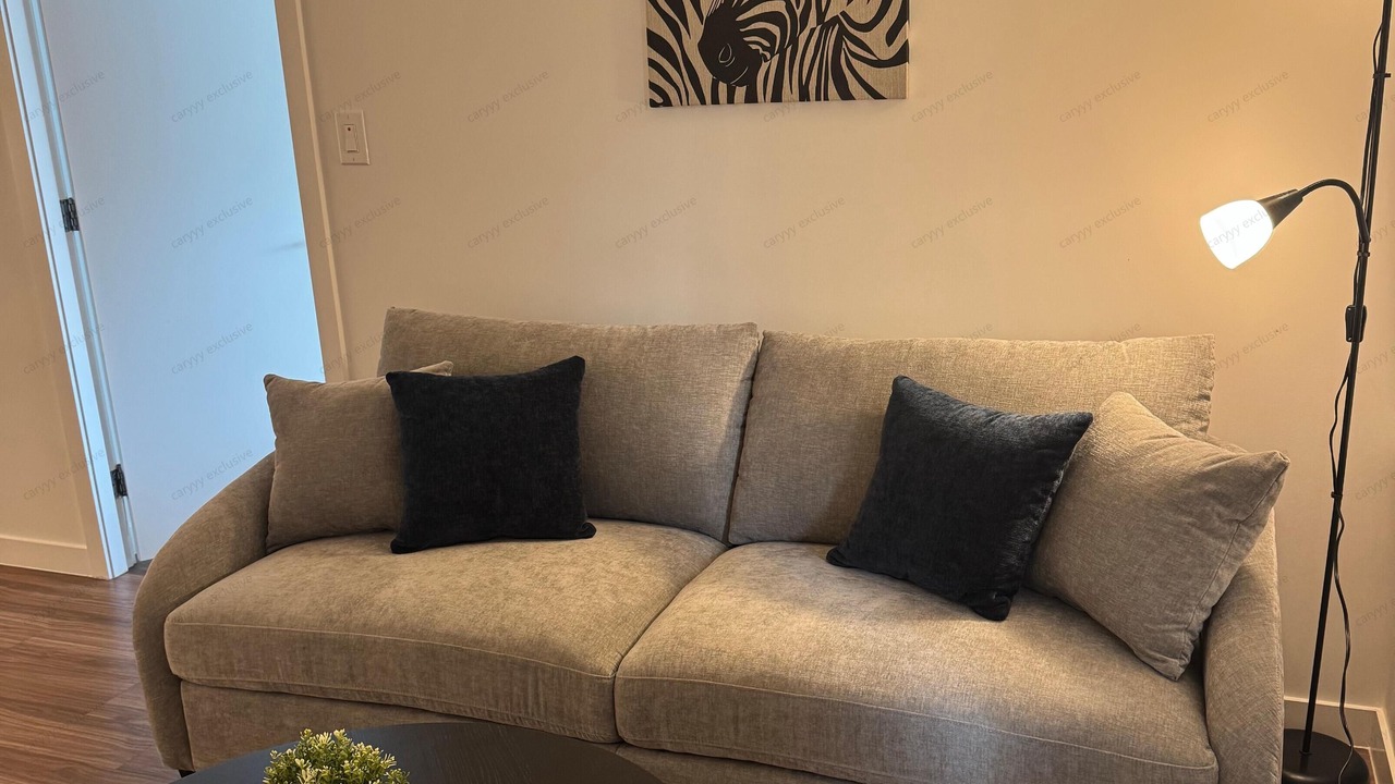 Photo of Livingroom in Southeast False Creek