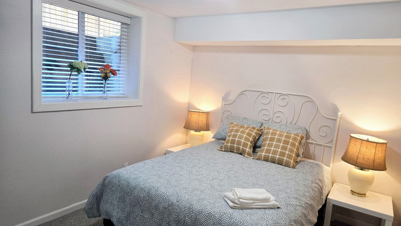 Photo of Bedroom in Willoughby