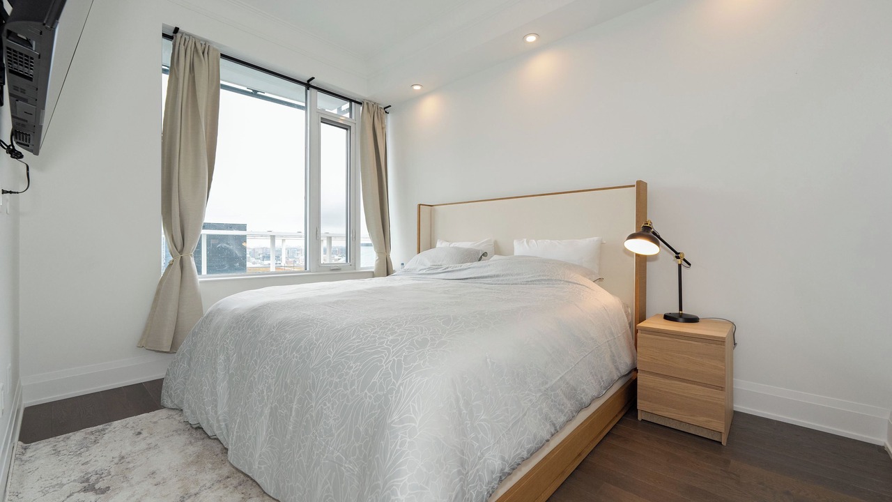 Photo of Bedroom in Fashion District