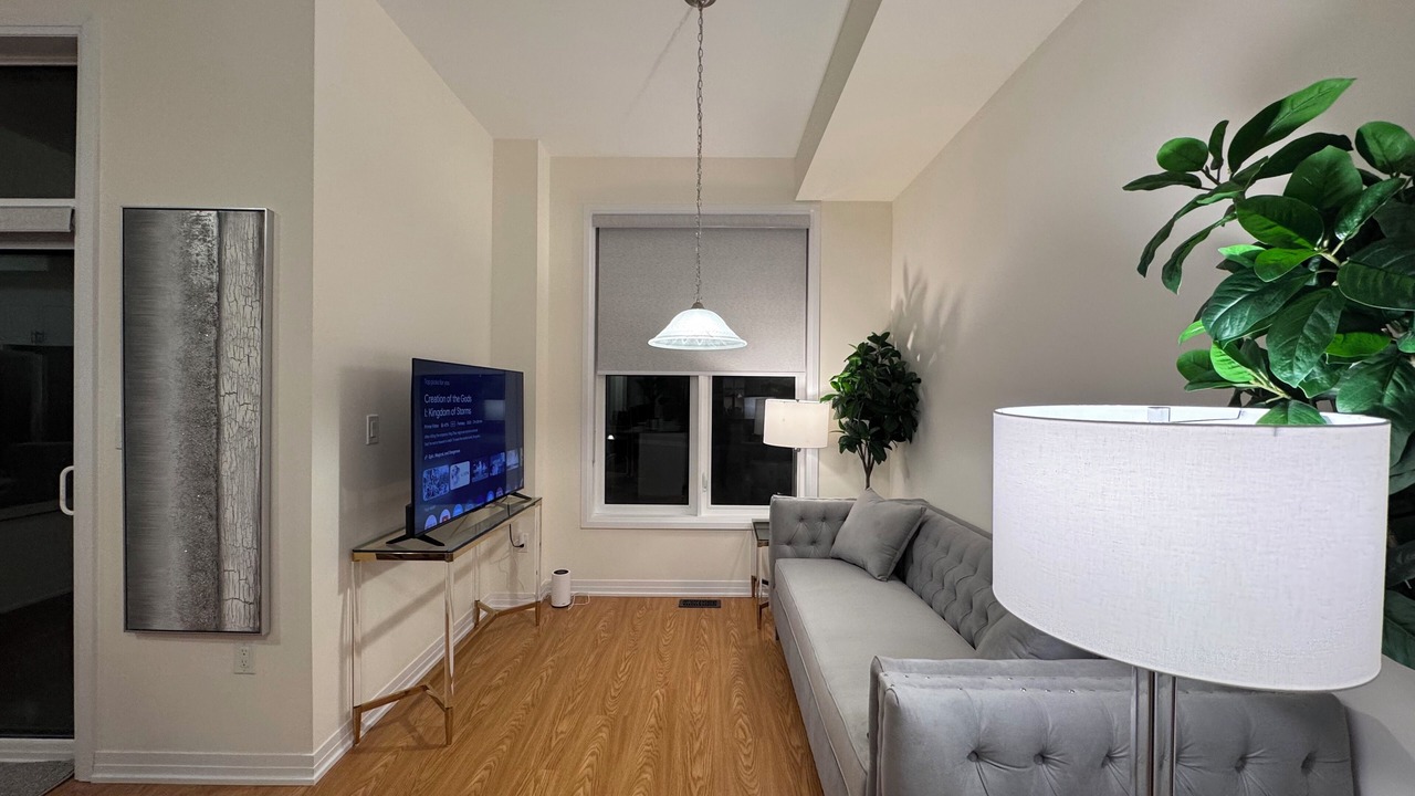 Photo of Livingroom in Richmond Hill