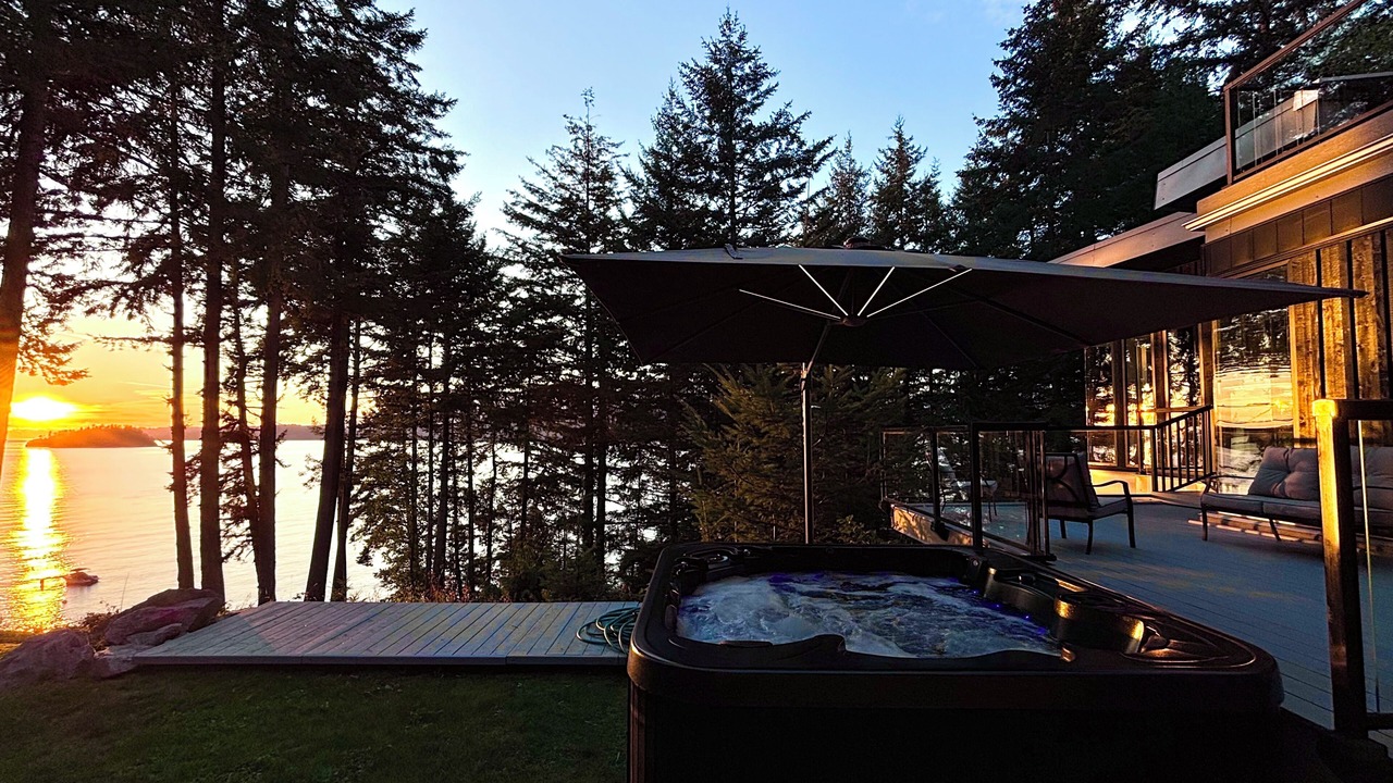 Photo of Patio Balcony in Bowen Island