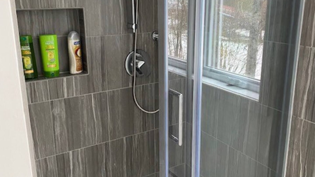 Photo of Bathroom in Val-des-Monts