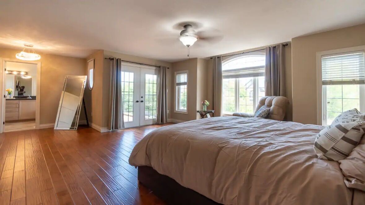 Photo of Bedroom in Stoney Creek