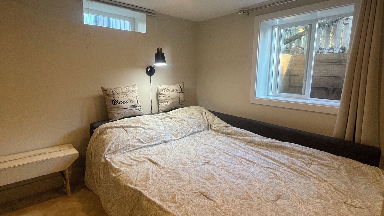 Photo of Bedroom in Shawnigan Lake