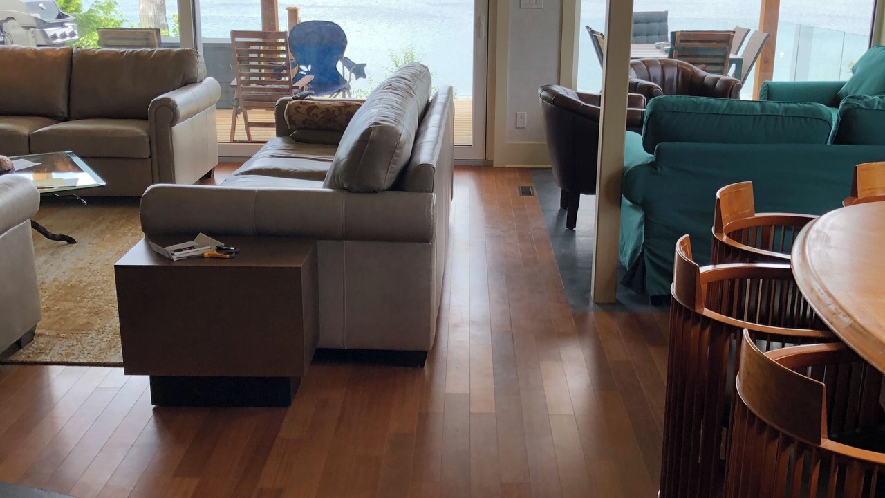 Photo of Livingroom in West Porpoise Bay