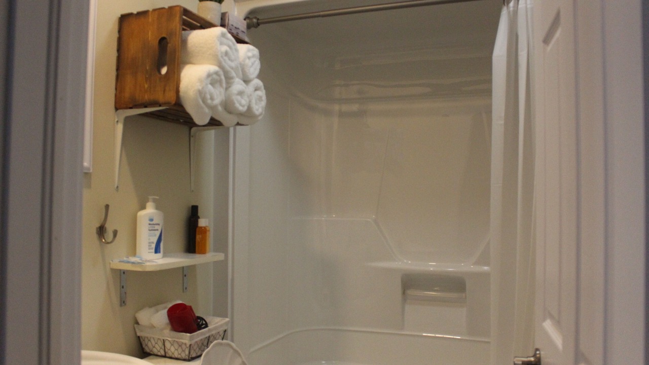 Photo of Bathroom in Deer Lake