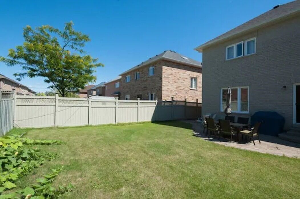 Photo of Outdoor in Markham