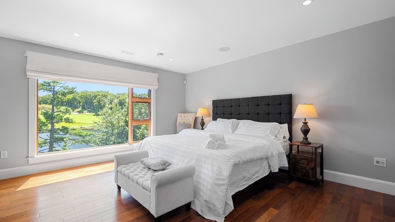 Photo of Bedroom in Hammonds Plains