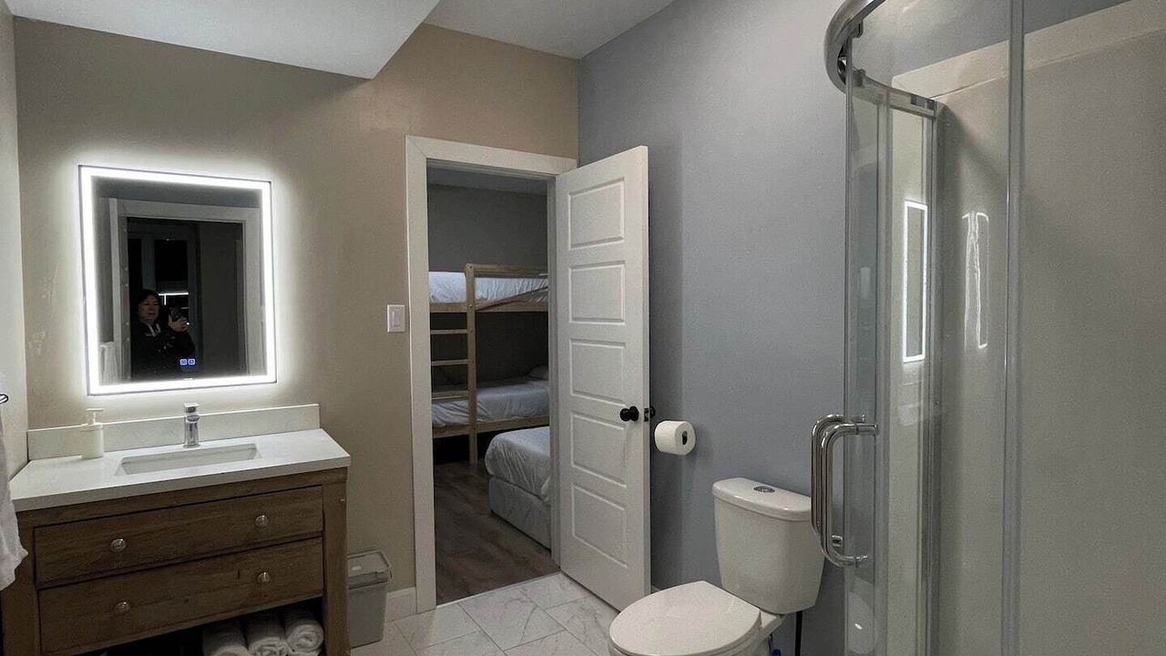 Photo of Bathroom in Val-des-Monts