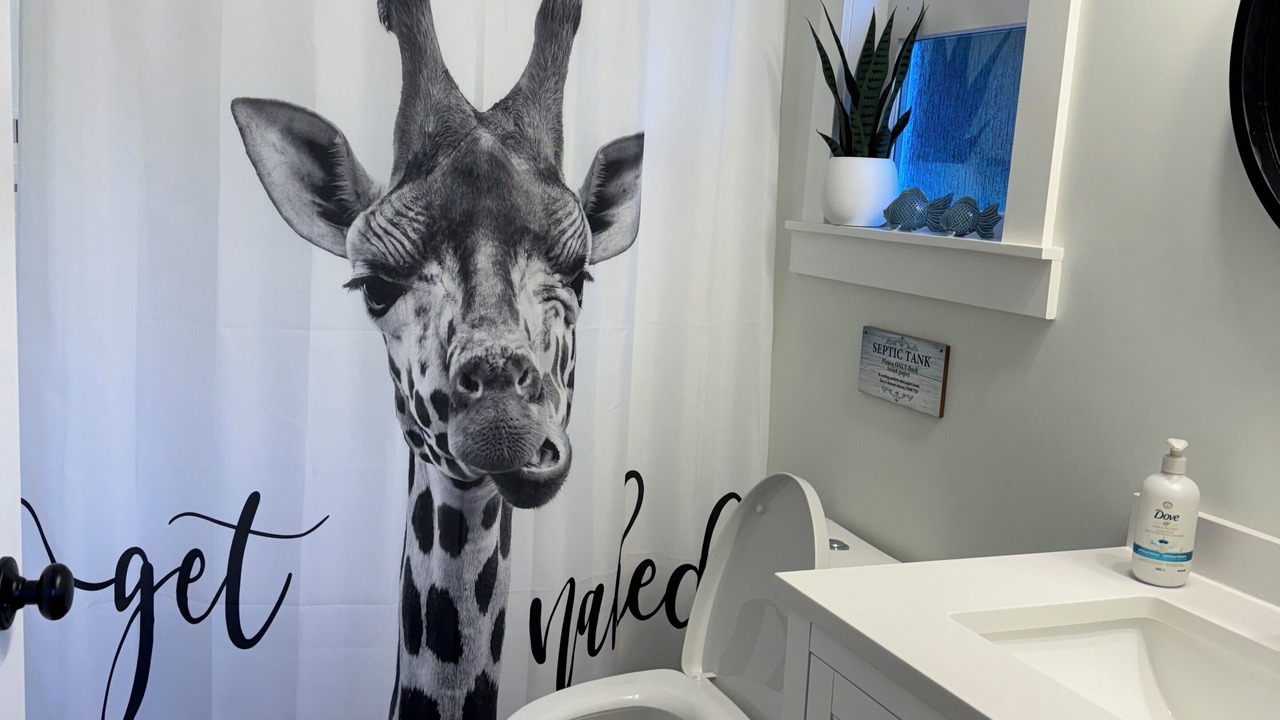 Photo of Bathroom in Port Alberni
