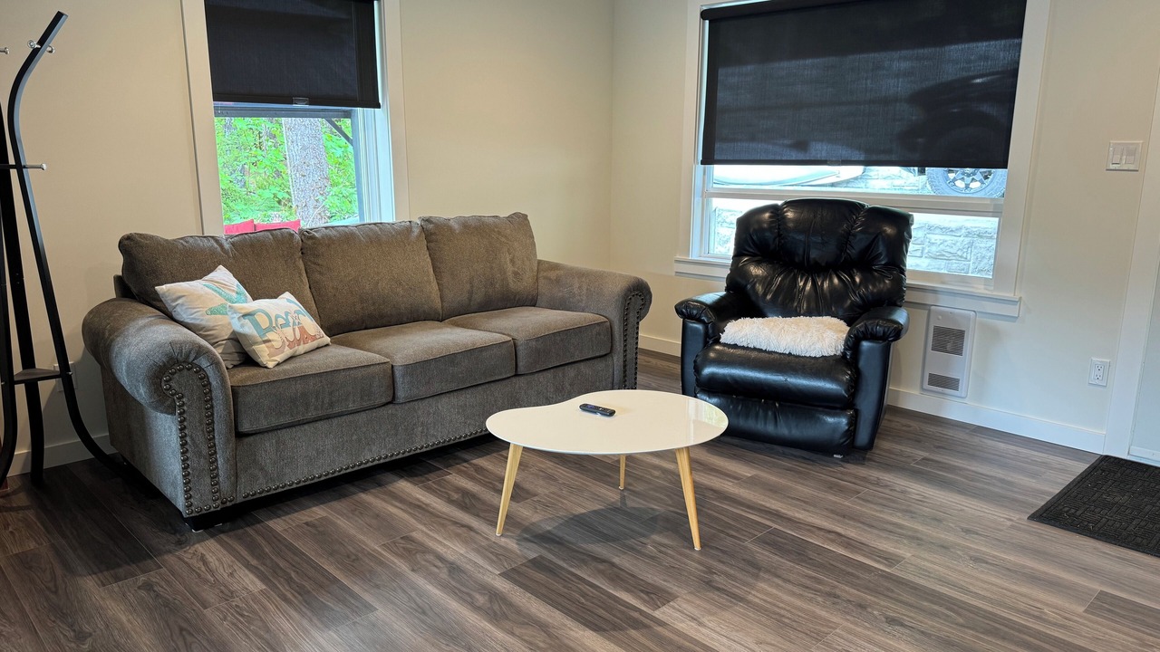 Photo of Livingroom in Port Alberni