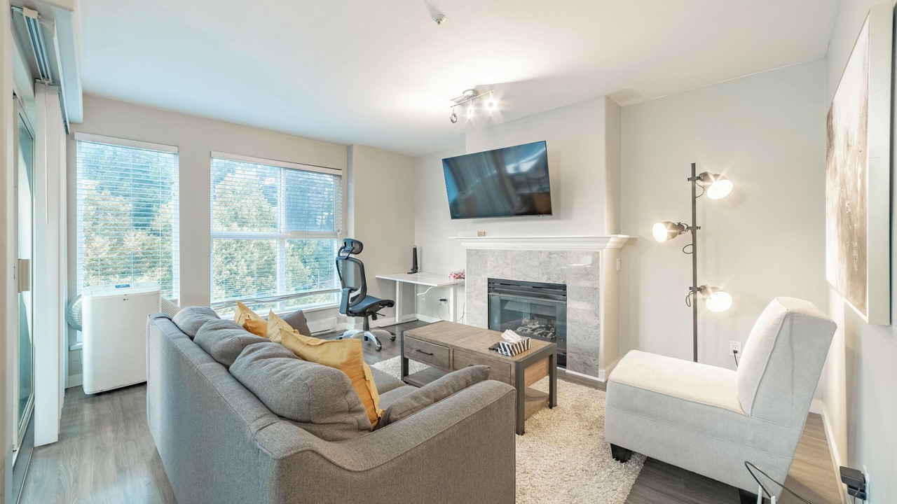 Photo of Livingroom in Fairview