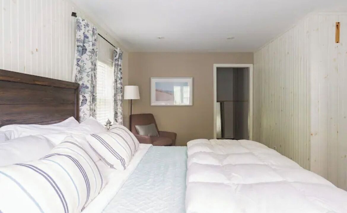 Photo of Livingroom in Muskoka Lakes
