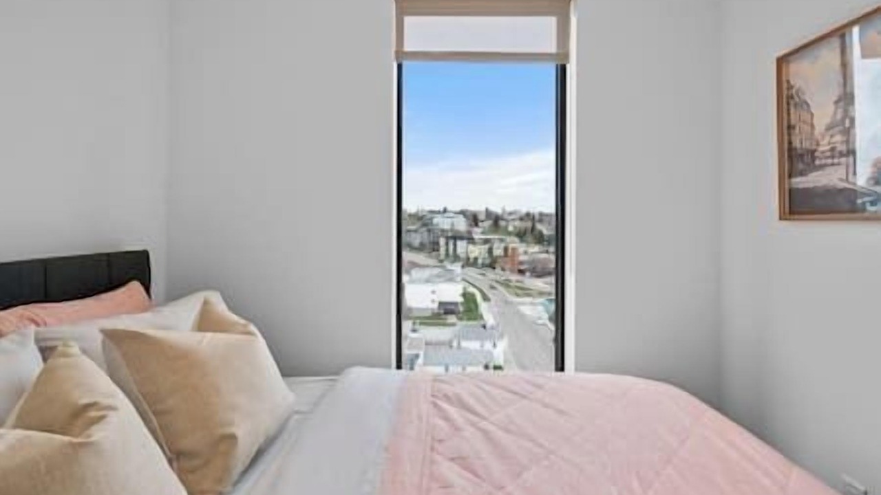Photo of Bedroom in Crescent Heights