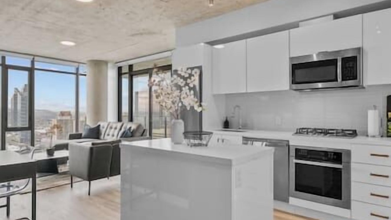 Photo of Kitchen in Downtown Calgary