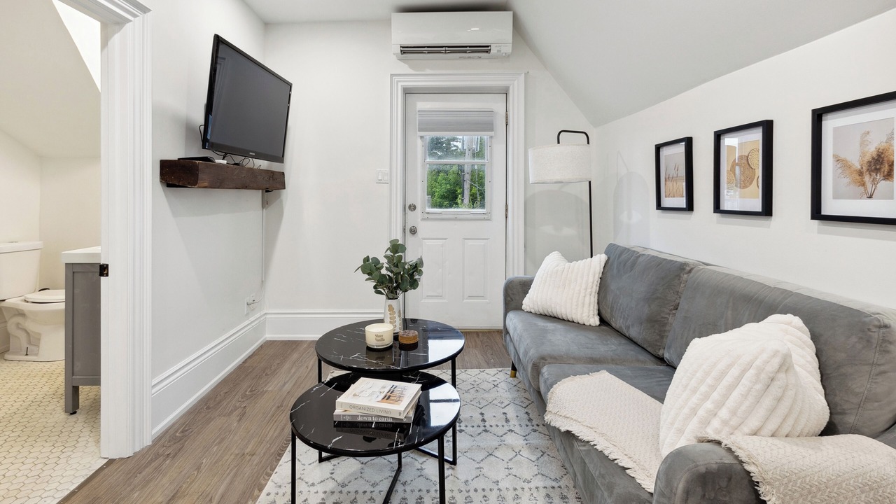 Photo of Livingroom in Collingwood