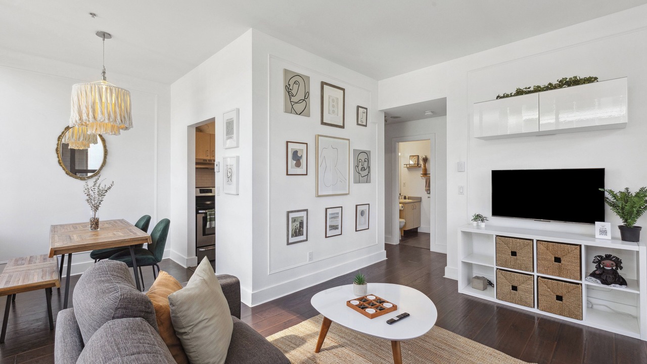 Photo of Livingroom in Downtown Vancouver