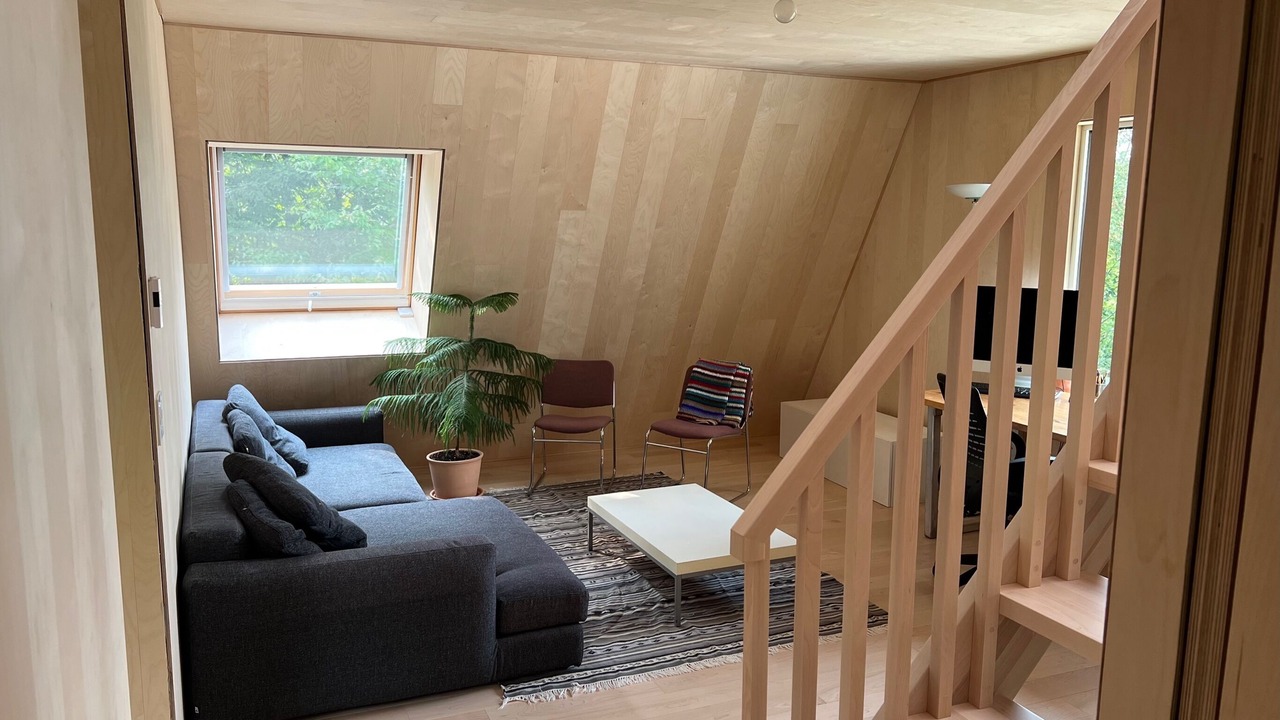 Photo of Livingroom in Sainte-Marguerite-du-Lac-Masson