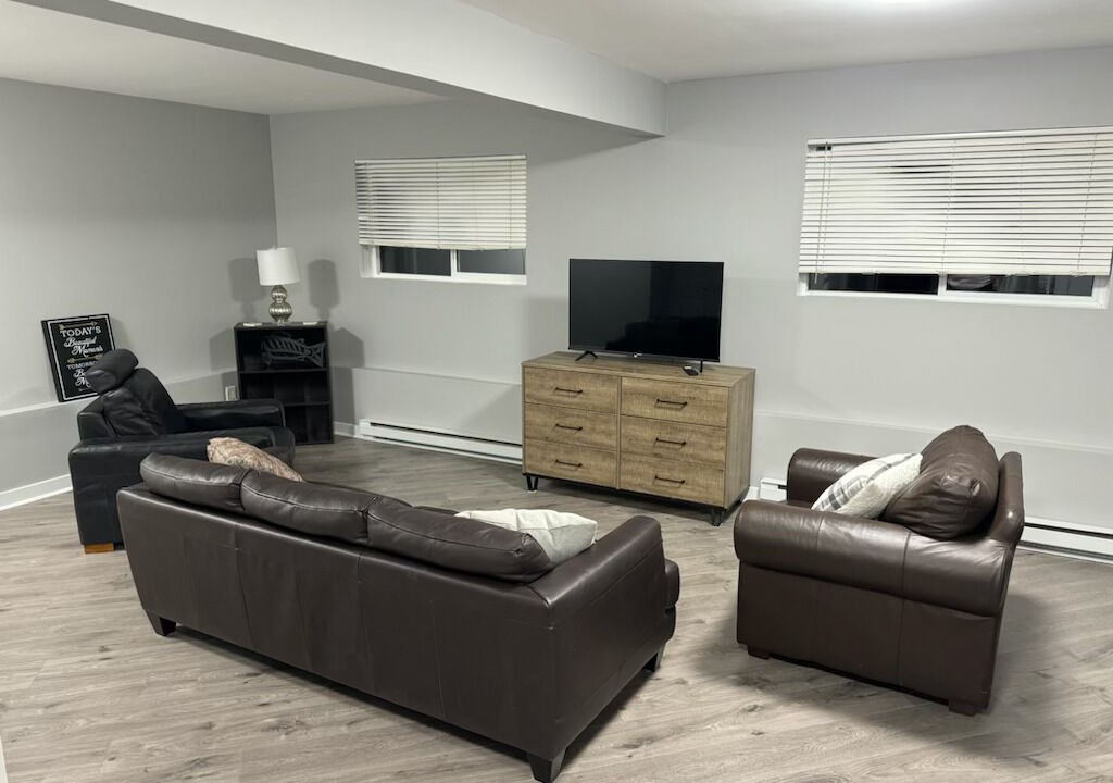 Photo of Livingroom in Lake Cowichan