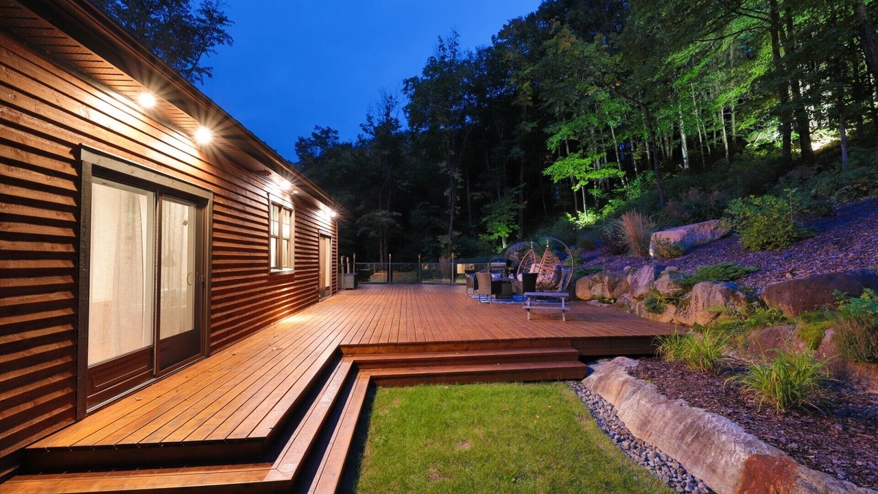 Photo of Patio Balcony in Saint-Faustin-Lac-Carre