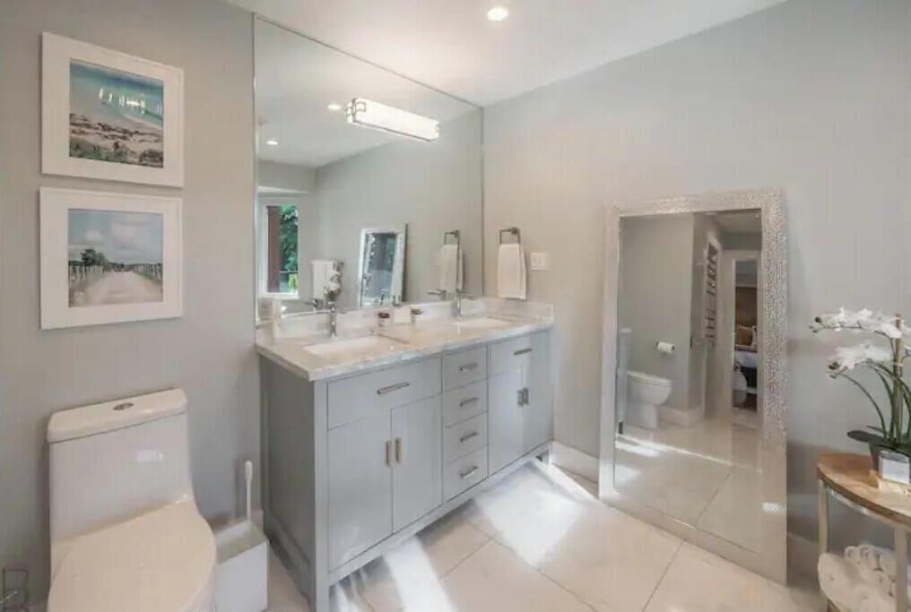 Photo of Bathroom in Regional District of Nanaimo
