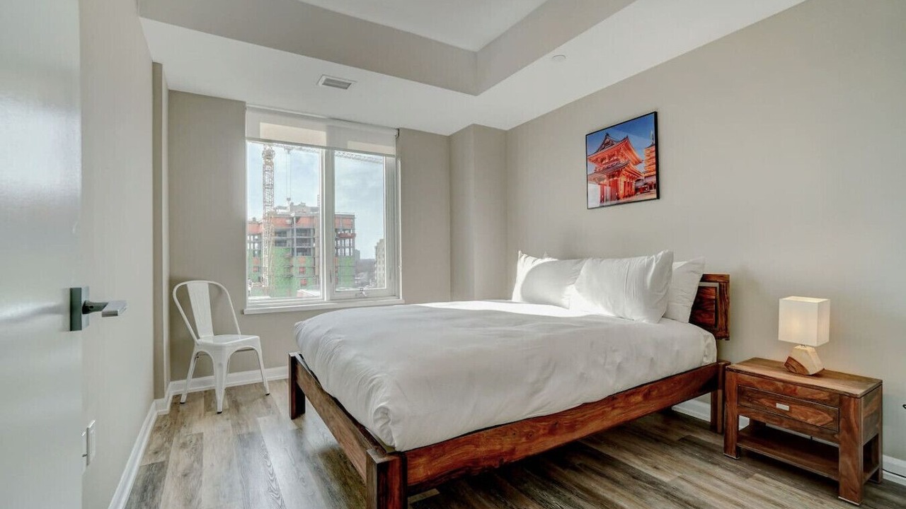 Photo of Bedroom in Ottawa Division