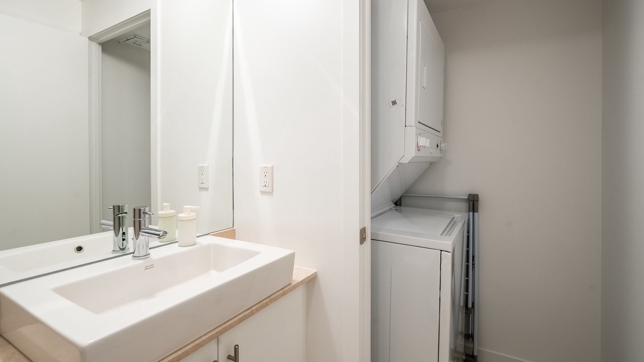 Photo of Bathroom in Downtown Toronto