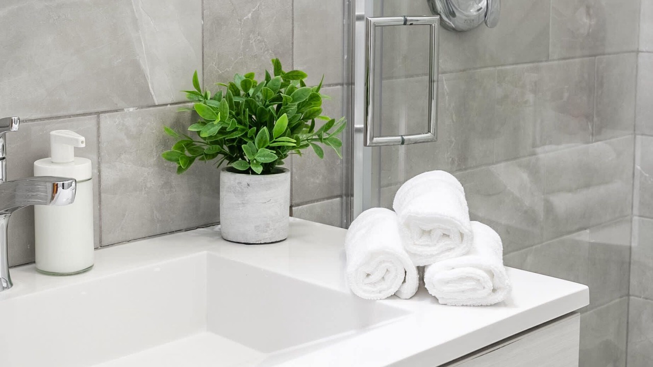 Photo of Bathroom in Central Hamilton