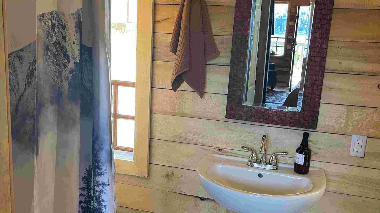 Photo of Bathroom in Powell River
