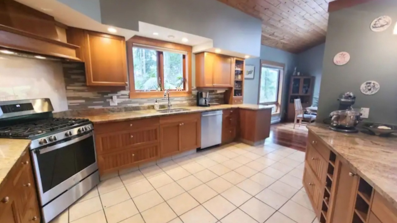 Photo of Kitchen in Salt Spring Island