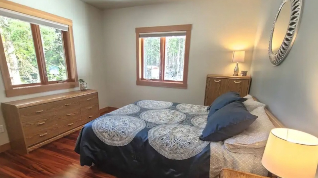 Photo of Bedroom in Salt Spring Island