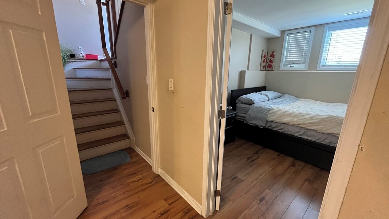 Photo of Bedroom in Amherstview