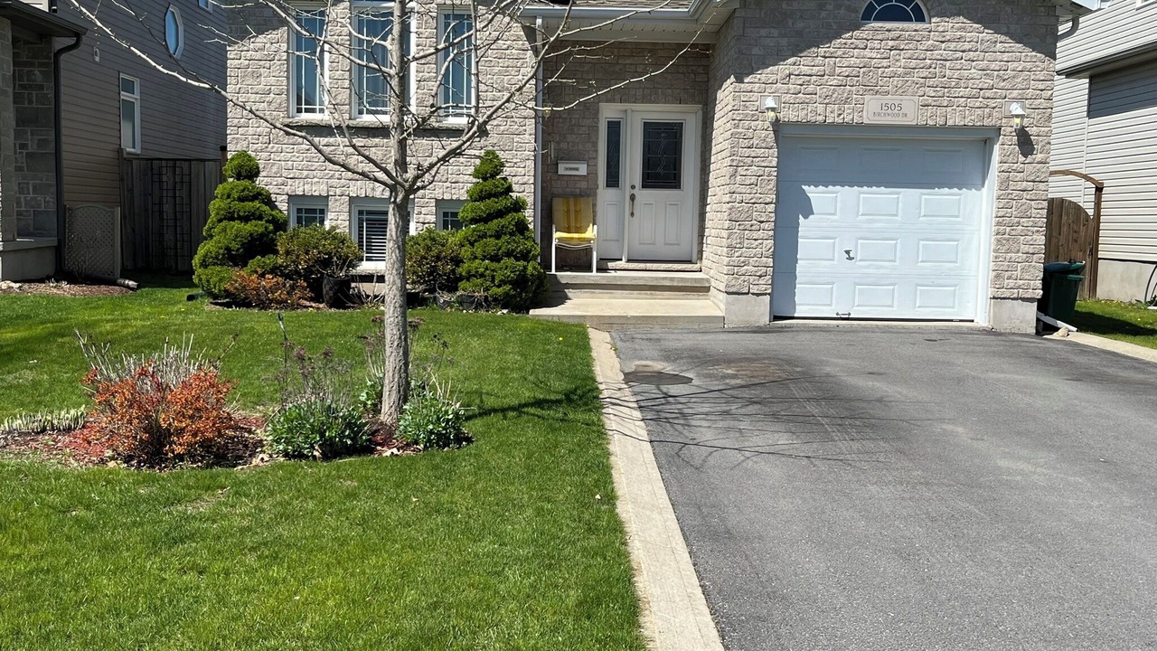 Photo of Outdoor in Amherstview