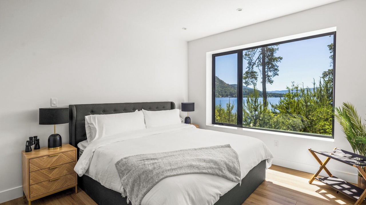 Photo of Bedroom in Shawnigan Lake