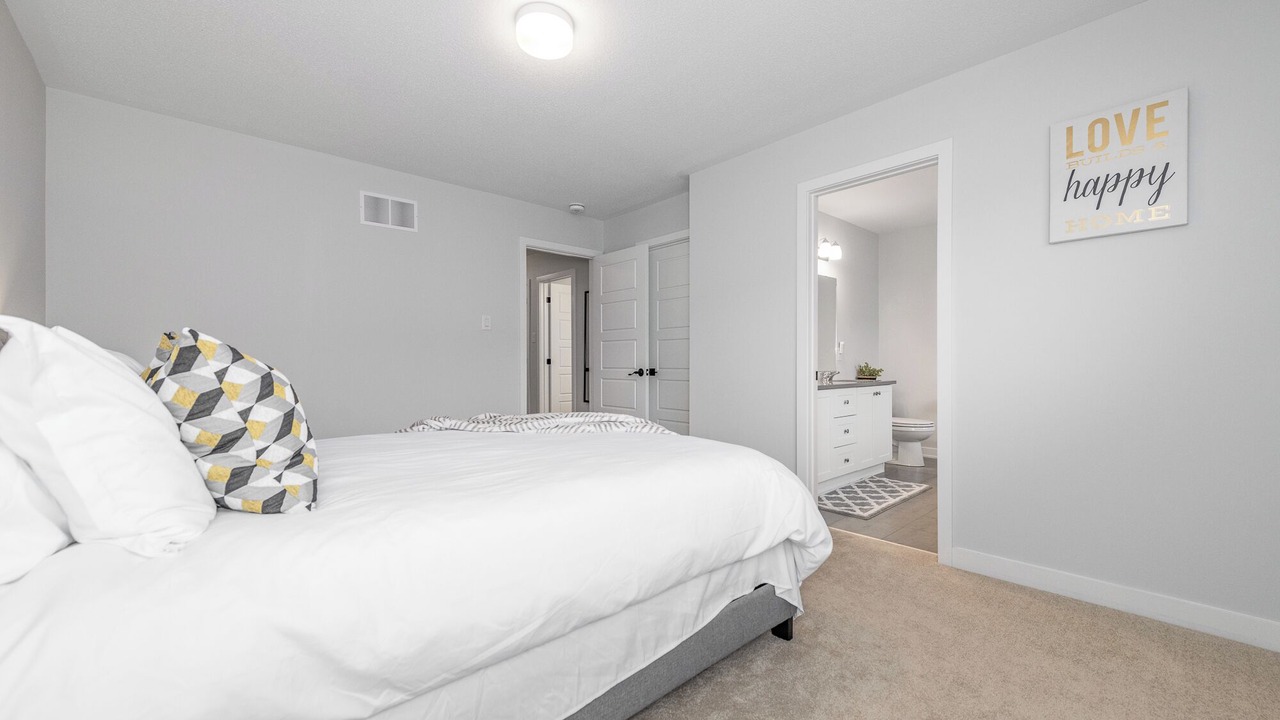 Photo of Bedroom in Ottawa Division