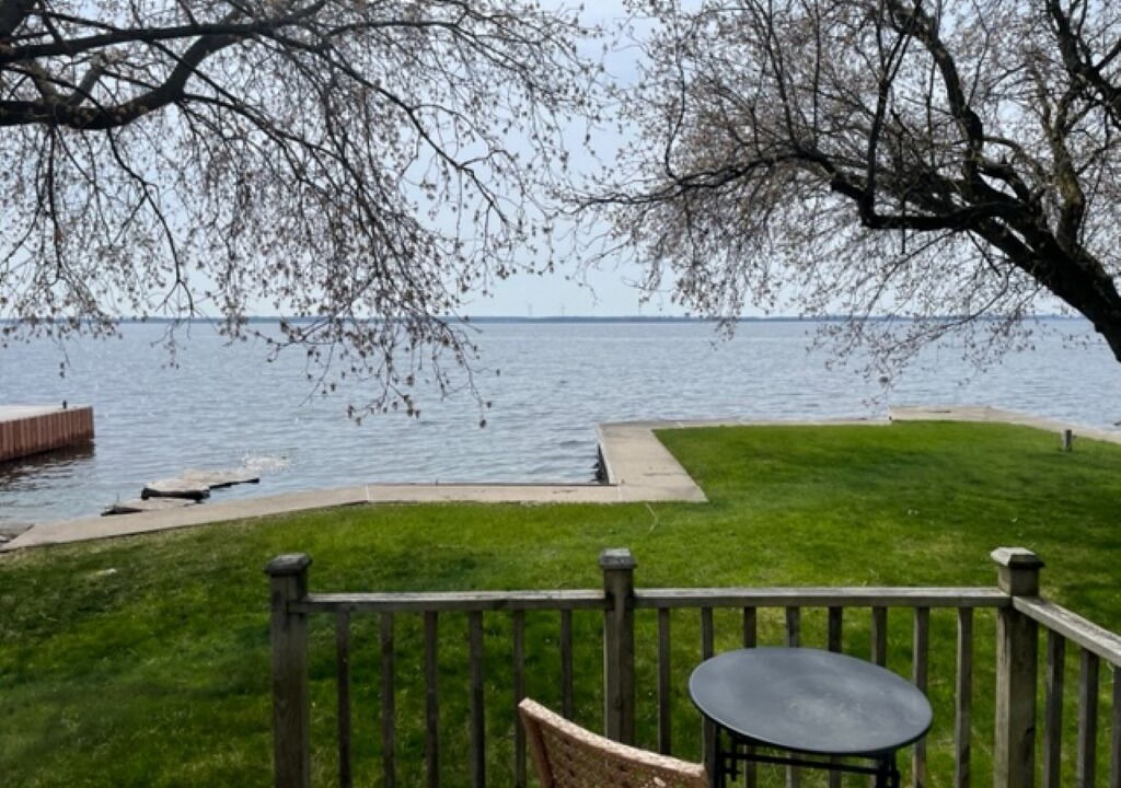Photo of Outdoor in Loyalist