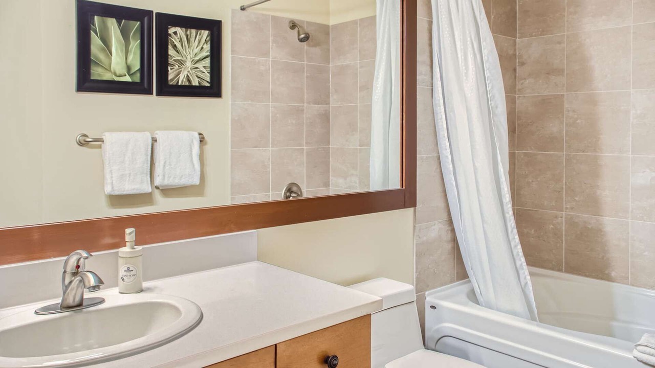 Photo of Bathroom in Big White Ski Resort