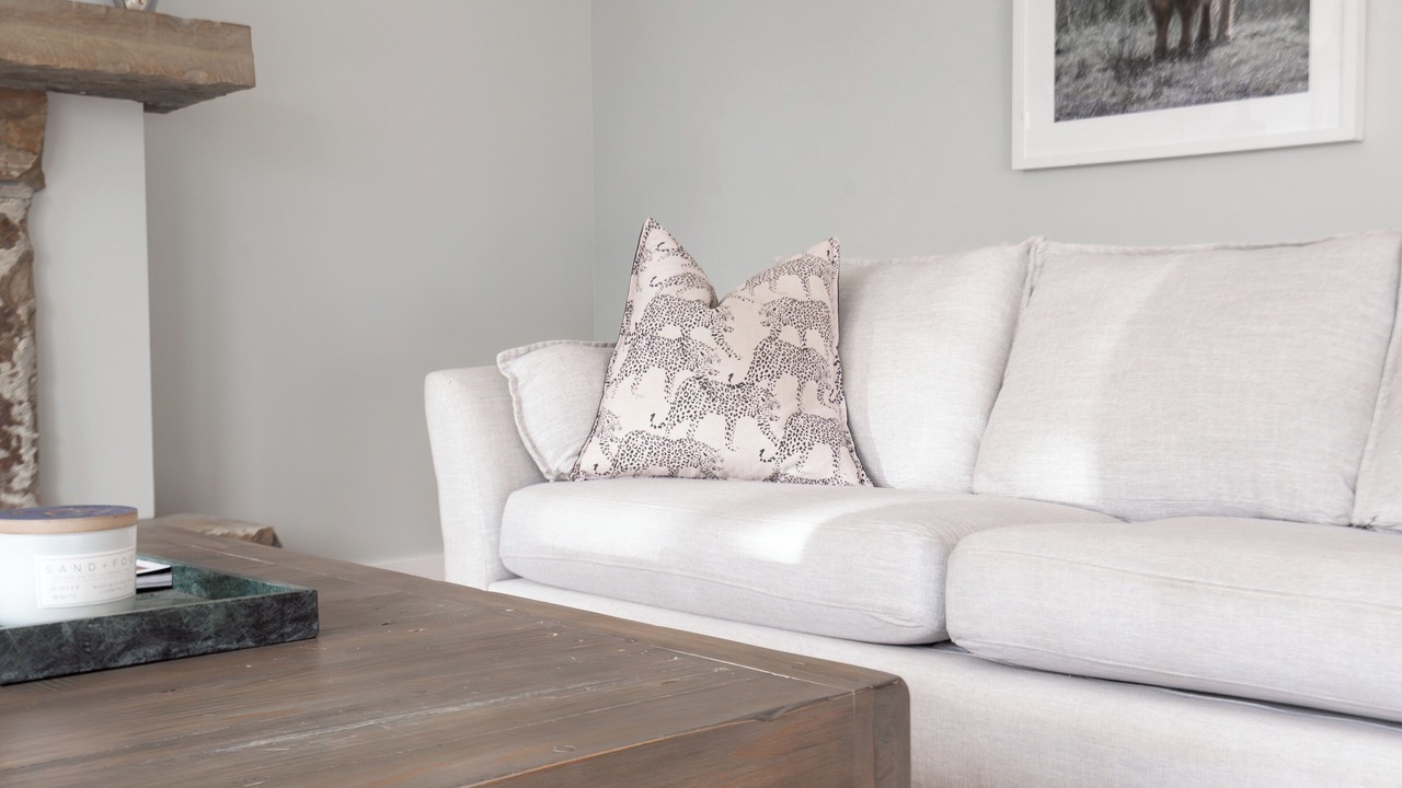 Photo of Livingroom in Mill Bay