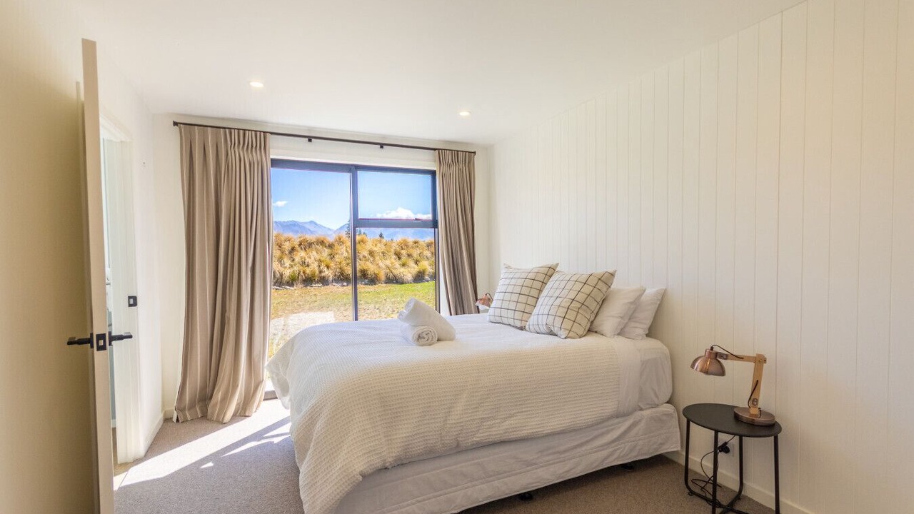 Photo of Bedroom in Twizel