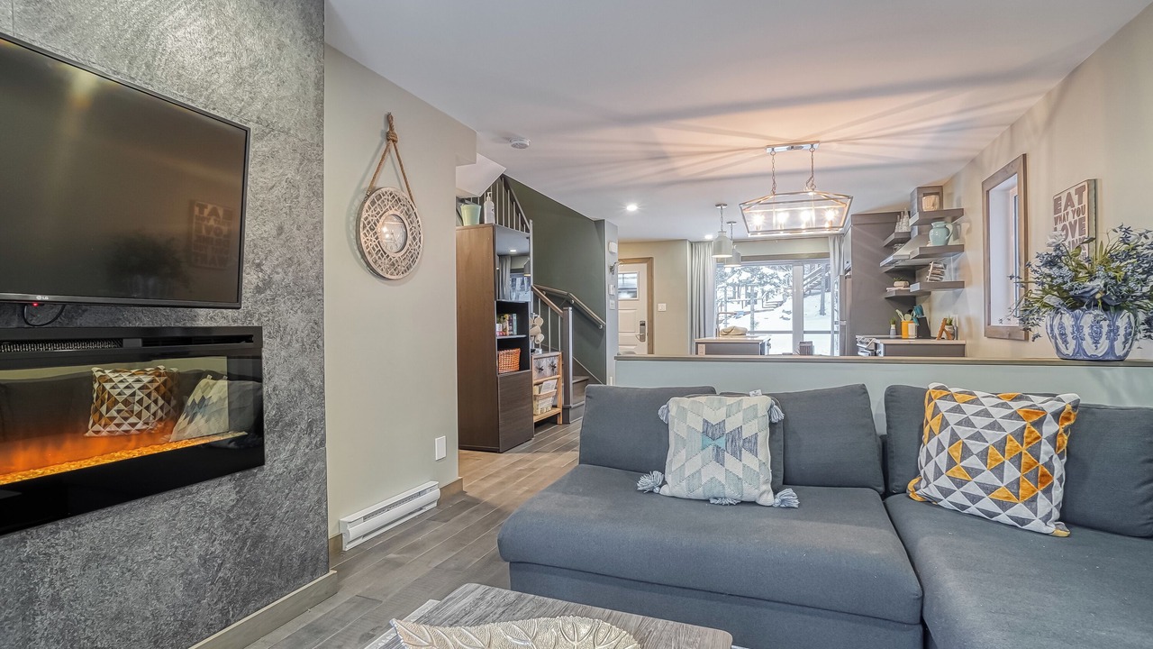 Photo of Livingroom in Saint-Faustin-Lac-Carre