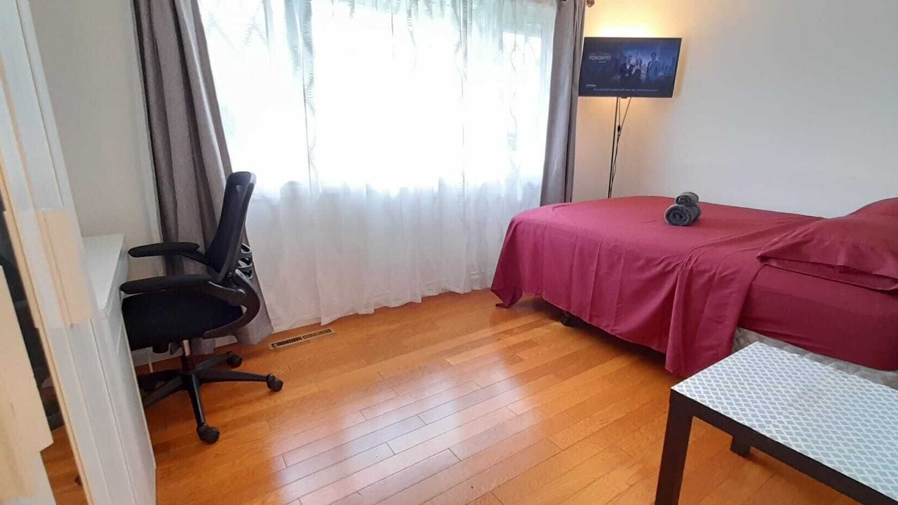 Photo of Bedroom in Ottawa Division