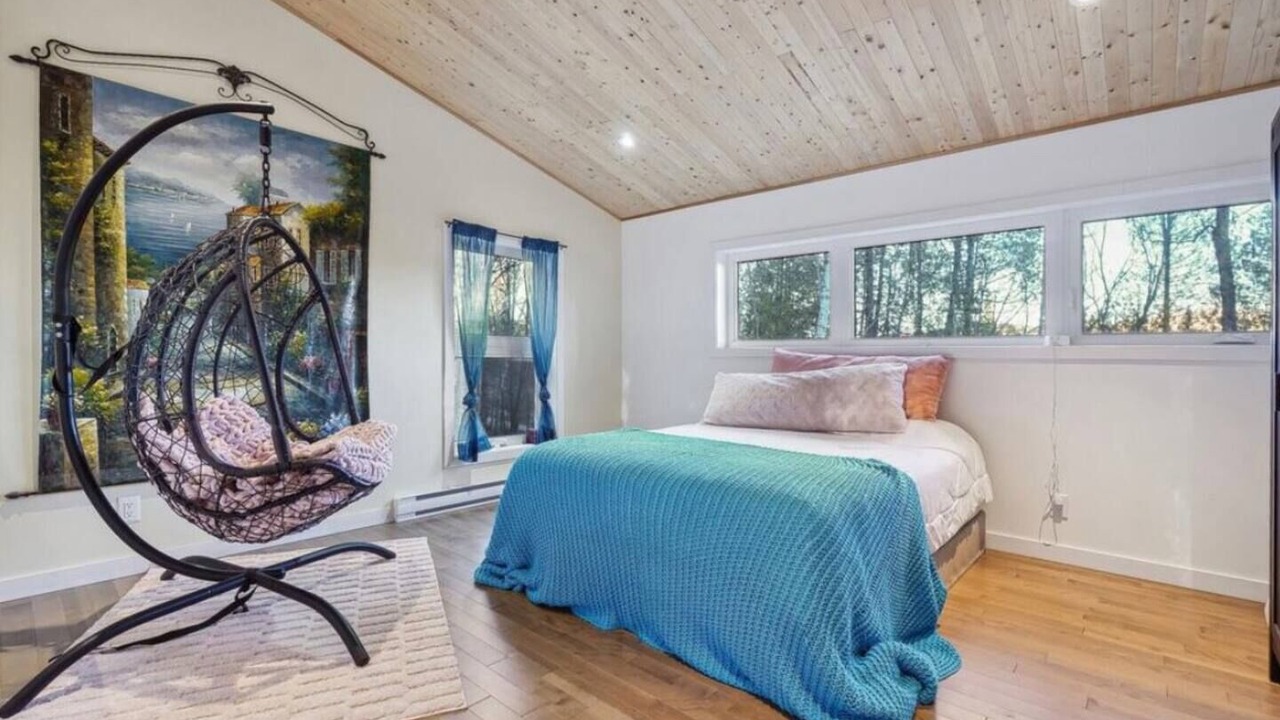 Photo of Bedroom in Grenville-sur-la-Rouge