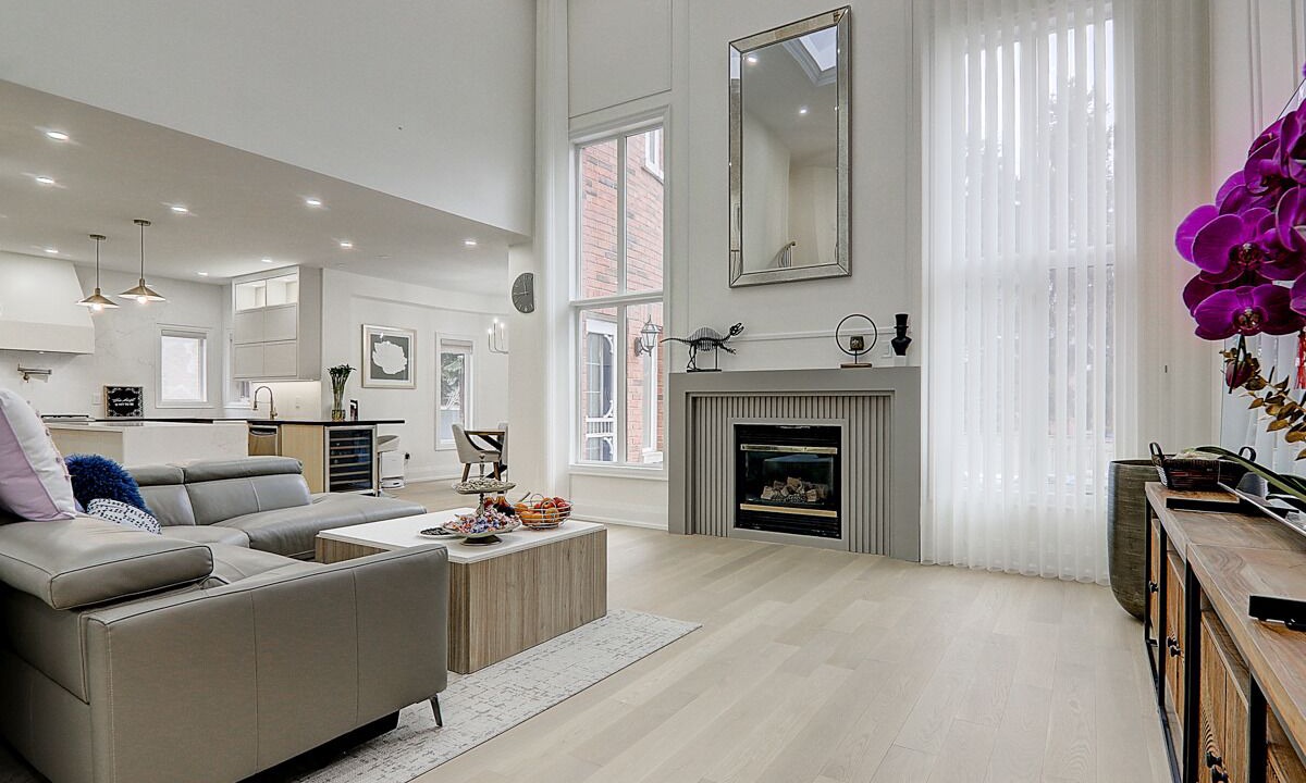 Photo of Livingroom in Newmarket