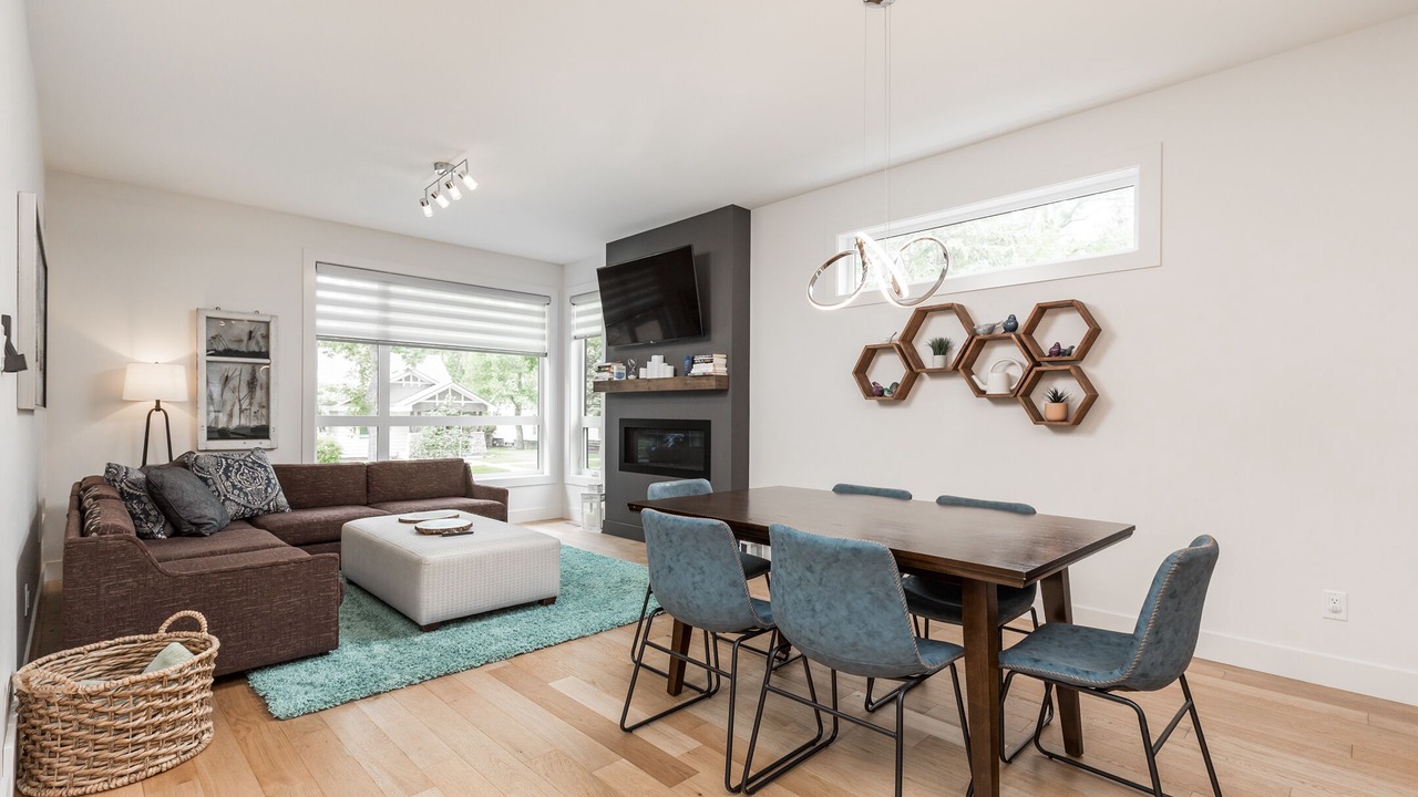 Photo of Livingroom in South Lethbridge
